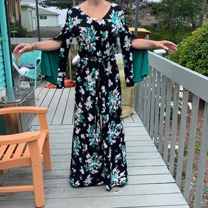 Beautiful jumpsuit wide leg